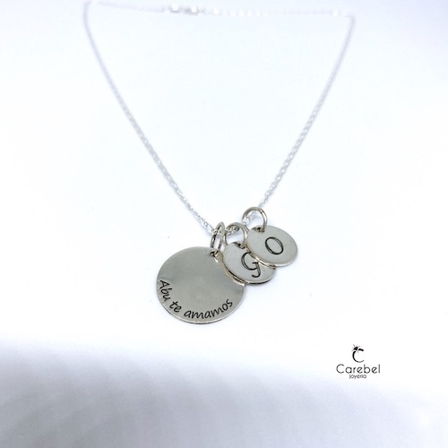 Collar de amora para abuelitas